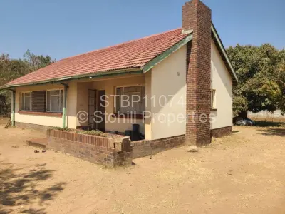 House for Sale in Waterfalls