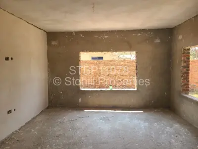 House for Sale in Waterfalls