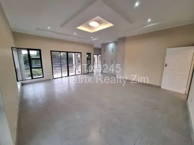 Townhouse/Complex/Cluster for Sale in Strathaven