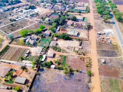 Stand for Sale in Whitecliff