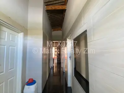 House For Sale in Zengeza
