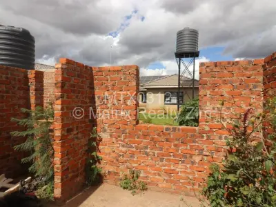 House For Sale in Glaudina