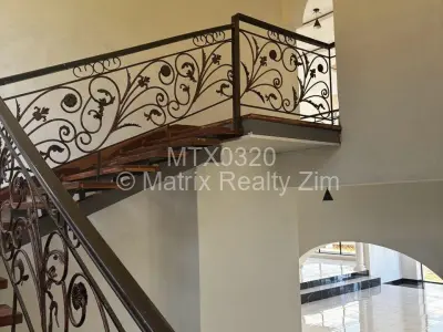 Townhouse/Cluster For Sale in Borrowdale