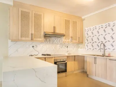 Townhouse/Cluster For Sale in Greencroft