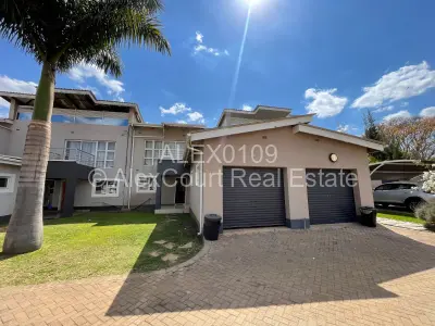 Townhouse/Complex/Cluster for Sale in Avondale West