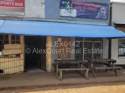 Retail/Shop For Sale in Highfield