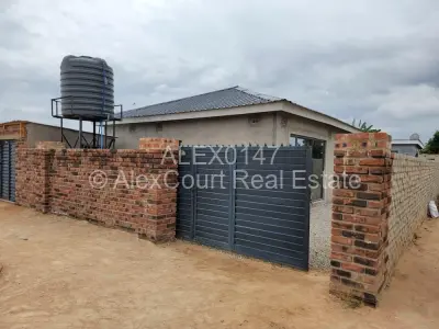 House For Sale in Stoneridge