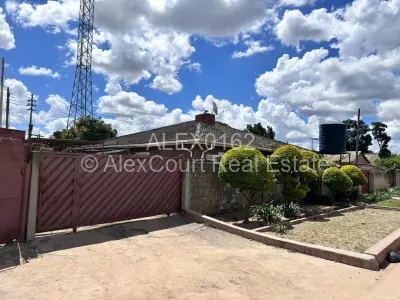 House For Sale in Zengeza