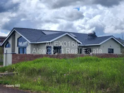 House For Rent in Borrowdale
