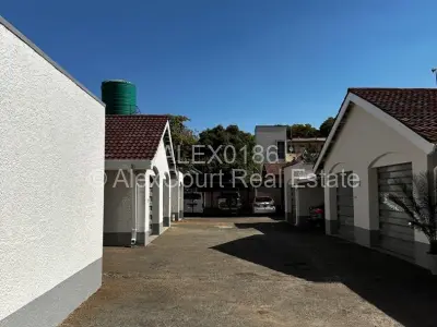 Townhouse/Cluster For Sale in Avenues