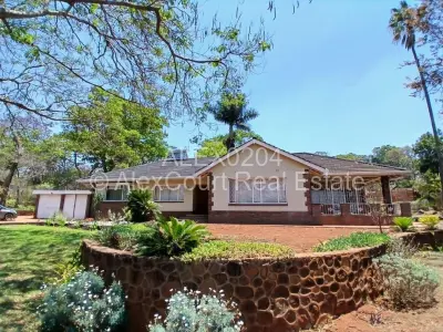 House For Sale in Greystone Park
