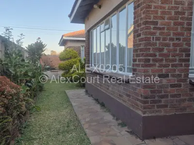 House For Sale in Westgate