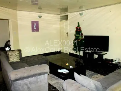 House For Sale in Dawnview Park