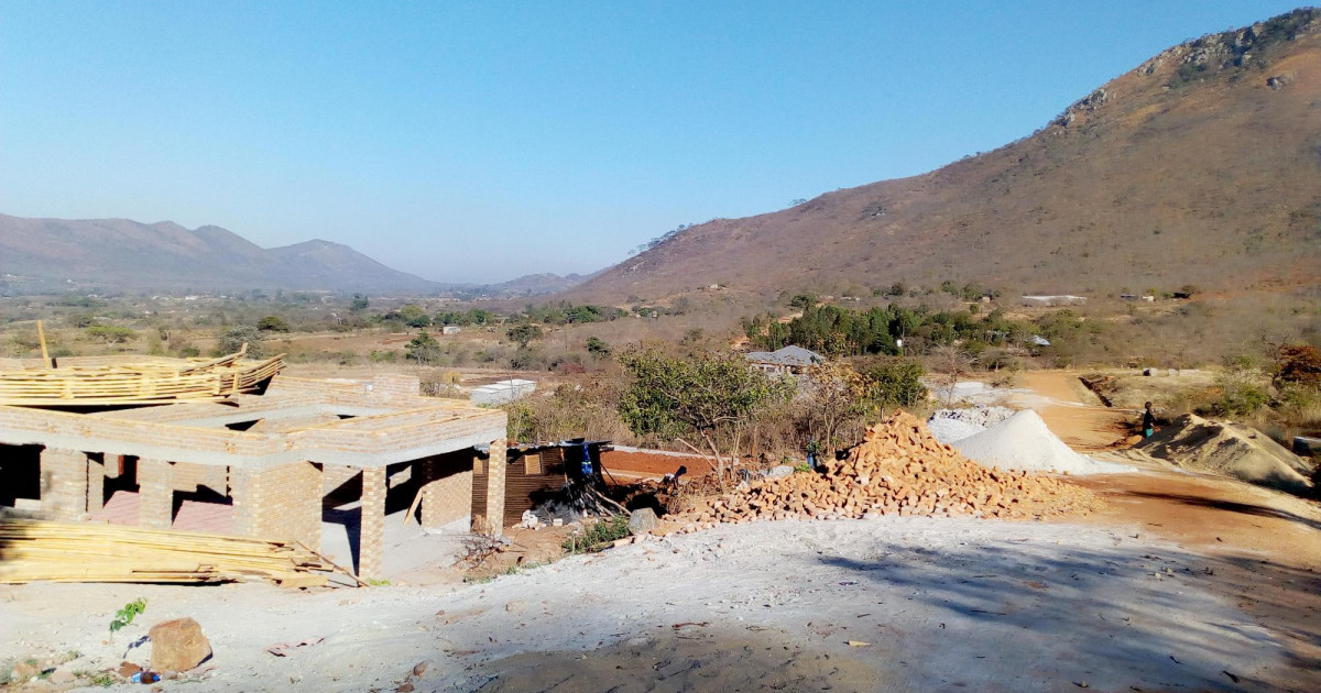 Stand for Sale in Weirmouth, Mutare Propertybook