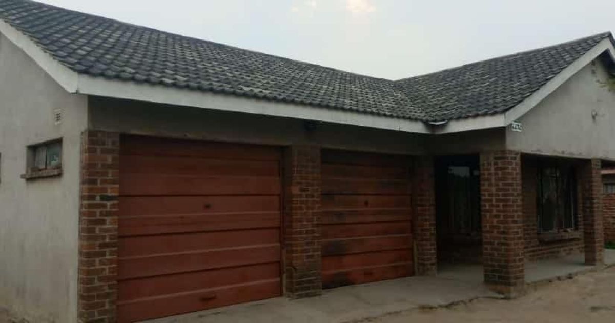 3 Bedroom House for Sale in Mainway Meadows, Harare Propertybook