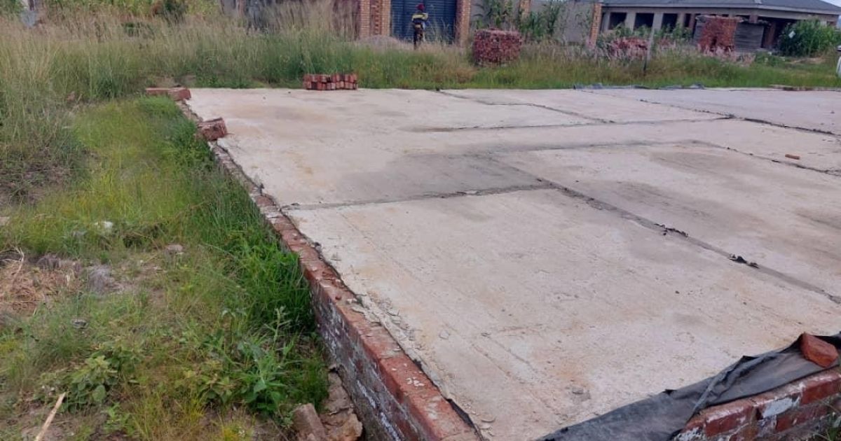 Stand for Sale in Dzivarasekwa Stands.co.zw