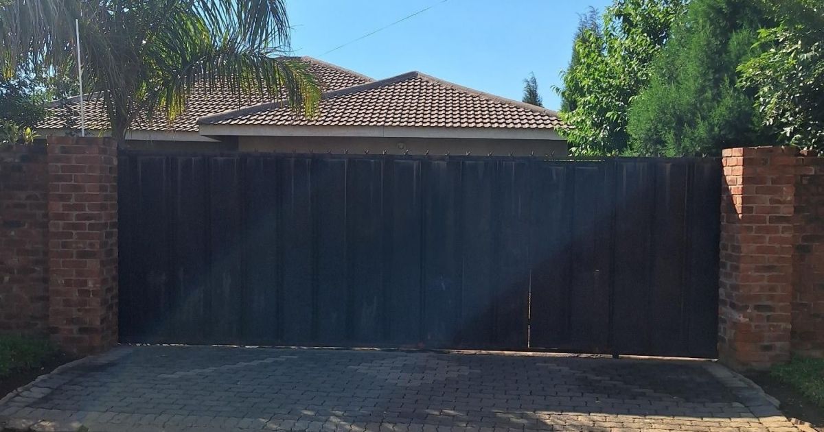 4 Bedroom House for Sale in Fairview, Harare Propertybook